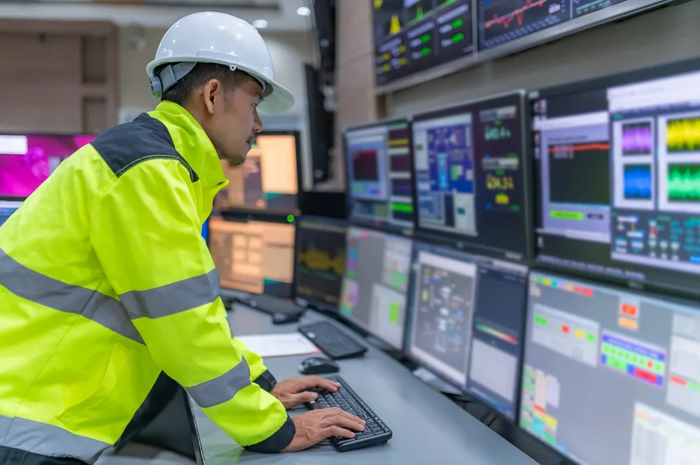 Challenges and Considerations of Implementing AI in Logistics